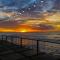 Uno Beach Resort - Cayerson