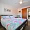Seaview Beach Apartment
