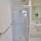3-Bedroom Townhouse in Heart of Adelaide with Parking
