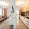 Palace of Culture Dream Apartments and Studios Iasi