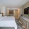 Kwetu Nairobi, Curio Collection By Hilton - Nairobi