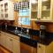 Wolf Laurel Bee Mountain Retreat - Pet Friendly - Swiss