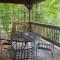 Wolf Laurel Bee Mountain Retreat - Pet Friendly