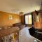 Escapade au bord du lac, Double maison - جيفاومونت