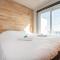 Nice apartment with suberb Sea Views