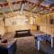Cosy annexe sleeps 4