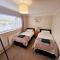 Cosy annexe sleeps 4