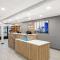 Hampton Inn & Suites Charlotte-Airport