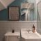 Roger Suite - Whaley Bridge