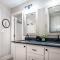 Helena Haven 4BR 3BA Near Top Golf and Kyle Field - Bryan