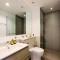 Canalfront Gem 1BR in Zada Tower by Livbnb - 迪拜