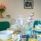 Three Bedroom Apartment By Vesta Serviced Accommodation & Short Lets Hatfield With Free Parking