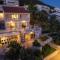 Villa Azzurro with Private Beach - 内乌姆