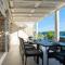 Villa Azzurro with Private Beach - 内乌姆