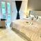 Stylish Apartment with BBQ Kensington - London