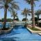 Bright 2 Bedroom Apartment, Beach & Pool Access - 迪拜