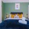 Incredible - Five Bedroom - 7 actual Beds - 6 Bathroom House By PureStay - Central Bath with Parking
