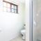 Private room with en-suite bathroom - Pretoria