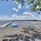 Lakefront Retreat with Shared Dock and Fire Pit! - Swanton