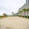 Oceanfront Condo with WaterPark Included in Price - ميرتل بيتش