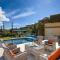 3bed Villa , Heated Swimming Pool , Mountain Views
