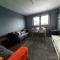 2 Bedroom, free parking & Netflix near hospitals