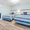Direct oceanfront with stunning corner views and pool access! - Нью-Смирна-Бич