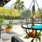 Cheerful and cozy Bungalow with pool and fireplace