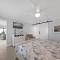 Stunning beachfront view and large balcony with pool access - Нью-Смирна-Бич