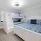 Stunning beachfront view and large balcony with pool access - Нью-Смирна-Бич