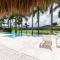 Amazing 4BR Villa with Pool at Mesa de Yeguas - 阿纳波伊马