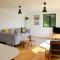 The Perch-Uk12929