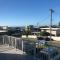 100m from the beach - The Wambi Getaway, Pet Friendly, 2BR Entire Apt with Large Backyard - Wamberal