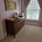 The Kings Throne Inn and Guest House