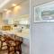 Oceanview Condo w Deck
