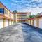 Oceanview Condo w Deck