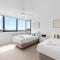 CBD Apt Near Stadium with Mountain Views!