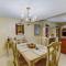 DogFriendly Beachwood Condo