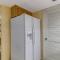 DogFriendly Beachwood Condo