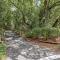 DogFriendly Beachwood Condo