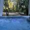 Cocon cosy appart romantique, jacuzzi piscine - Puget