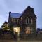 Light Filled, Perfect Location, Old Chapel House - Blaenau-Ffestiniog