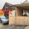 Tiny House Chez Claudine - Relaxen, Workspace, Nähe Thermen, Netflix, free Parking & Wifi - بروغ