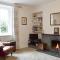 Roundhill Cottages 1