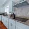 Heated Pool, Game Room, Projector Room, Private - Eastham