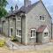 4 bed cottage Breath-taking views Sleeps 8
