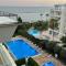 Family friendly apartment at the beach plus pool - Лімасол