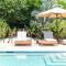 The Blue Refuge - Pool and Beach