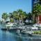 NEW! HollywoodDXB Burj Khalifa View - 6Min To Dubai Mall - Dubaj