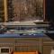Delarose Cottage, Ski, Spa, pool table & starry night